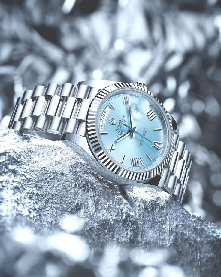 “Luxury Rolex Oyster Perpetual Datejust Men’s Stainless Steel Classic Watch – Classic Silver Dial”