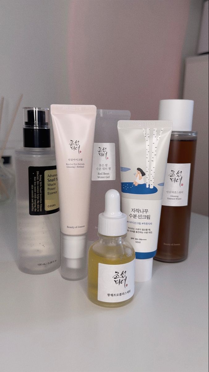 LAIKOU Moisturizing Reduce Fine Lines Brighten Skin Tone Care Toner Cream Eye Cream Cleanser 6Pcs Sakura Facial Set Skin Care.